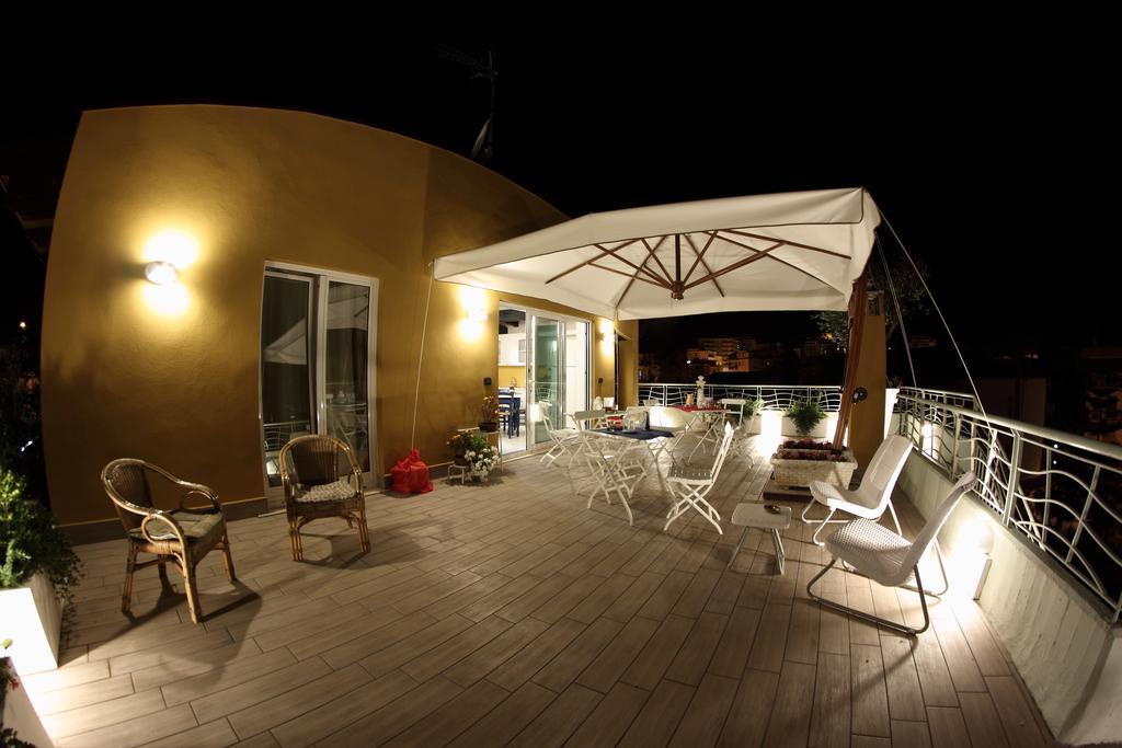אגרופולי B&B I Fiori Del Mare מראה חיצוני תמונה