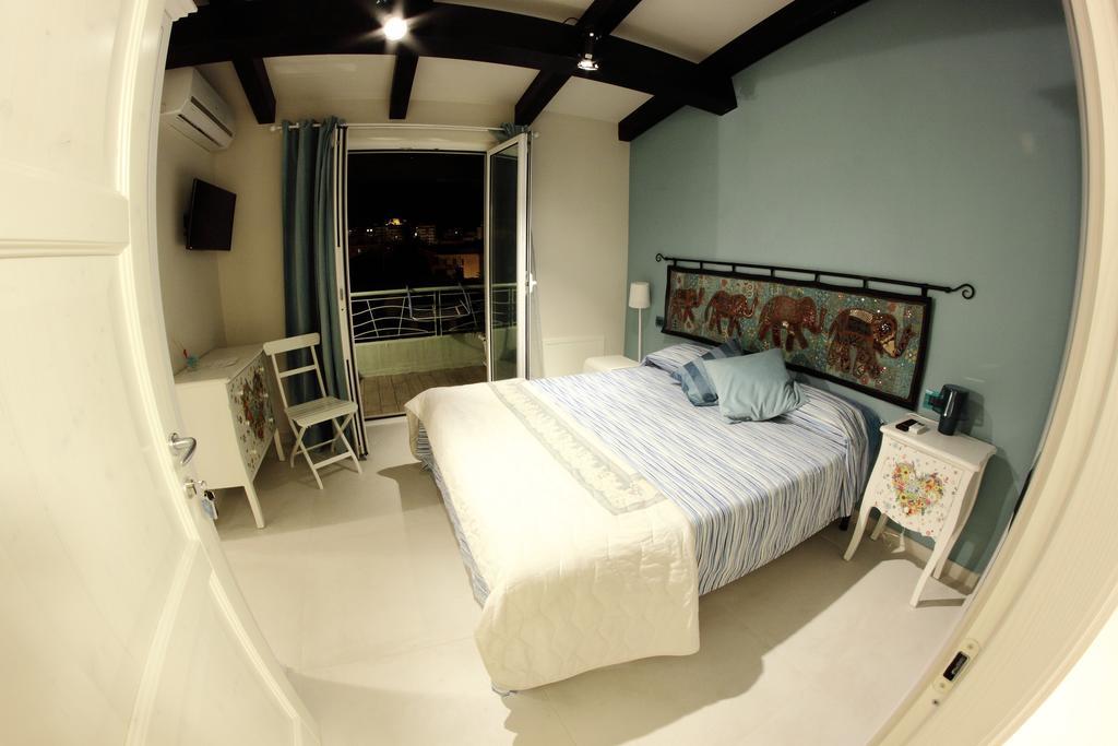 אגרופולי B&B I Fiori Del Mare מראה חיצוני תמונה